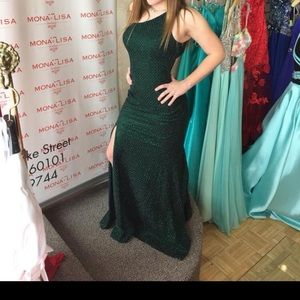 Meet your Posher, Abbey